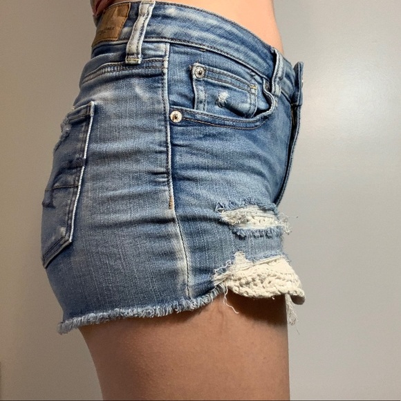 Ripped American Eagle shorts - Picture 3 of 4